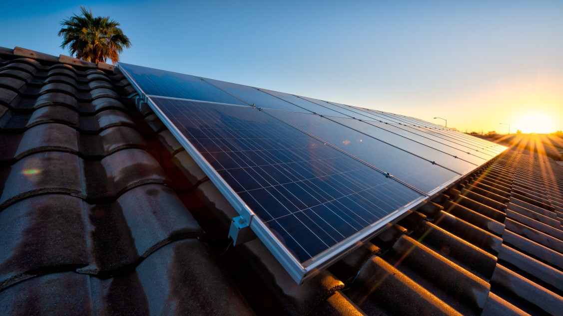 Die Investition in Solar Aktien bietet viele Chancen! Bild: @chrisfloresfoto via Twenty20